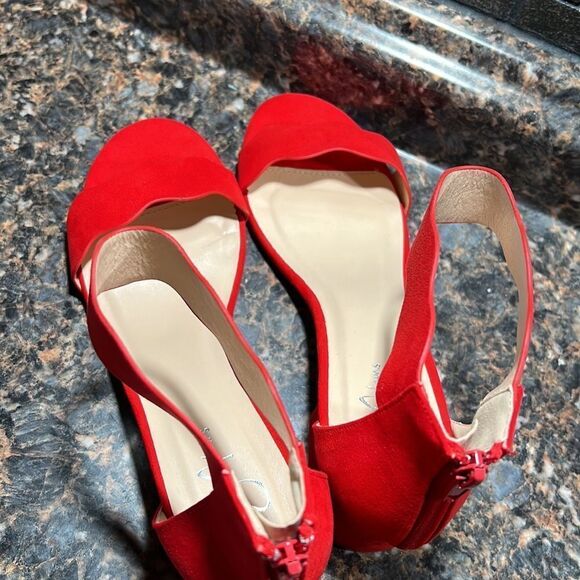 J.Adams shoes size 8 never worn. - Picture 9 of 16